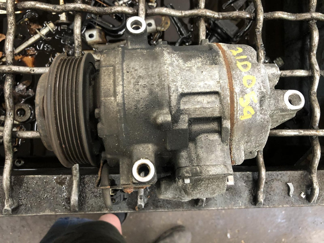 AC Compressor Ford Edge 2015 - DG84427