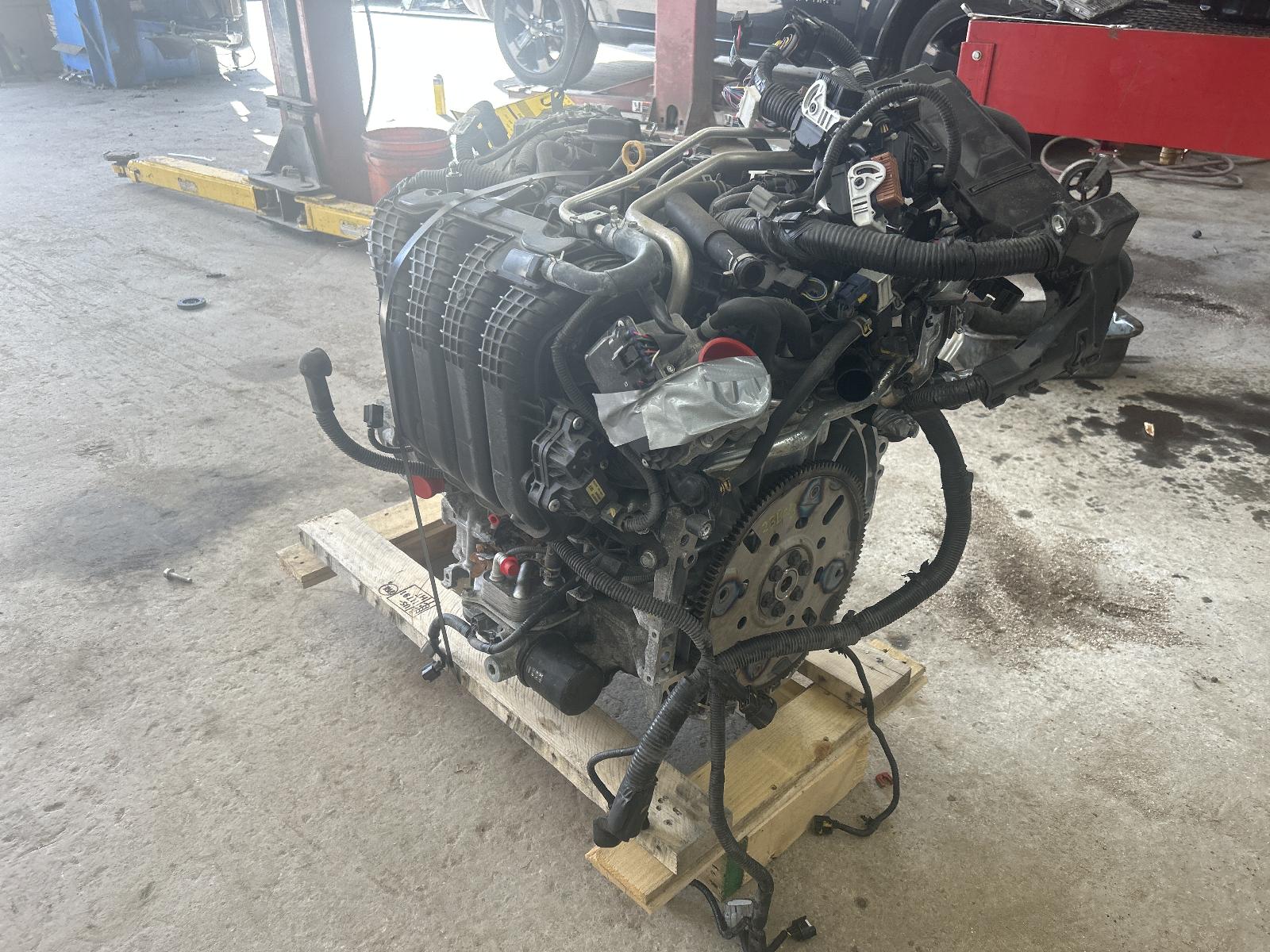 ENGINE MOTOR Nissan Altima 2019 19 2020 20 2.5L VIN B - DG125972