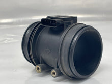 Load image into Gallery viewer, Mass Air Flow Sensor Meter MAF Vanden Pl XJ8 XJR XK8 XKR 00-03 - NW5187
