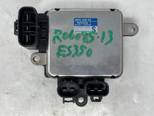 Load image into Gallery viewer, COOLING FAN CONTROL MODULE COMPUTER ES350 GS350 GS430 Avalon 05-16 - NW322409
