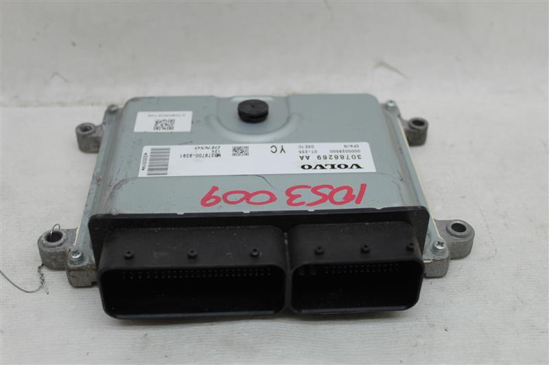 ECU ECM COMPUTER Volvo V70 XC90 S70 S80 2008 08 2009 09 2010 10 - 1053009