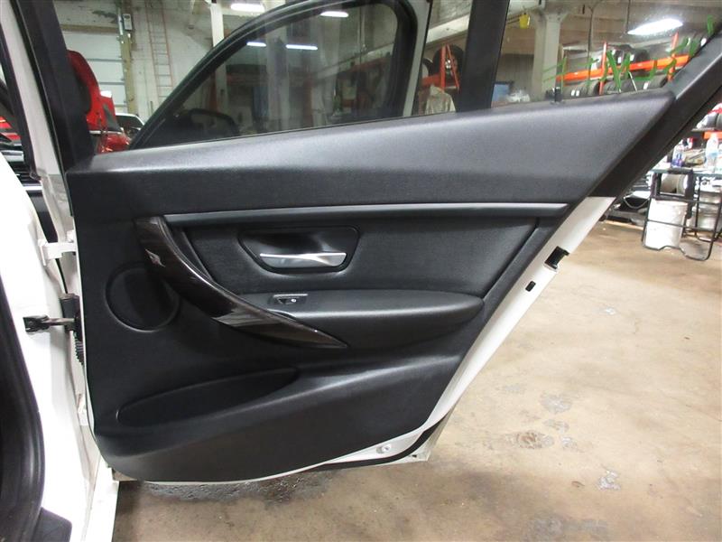 REAR INTERIOR DOOR TRIM PANEL BMW 320i 328D 328i 2015 15 - 1068060