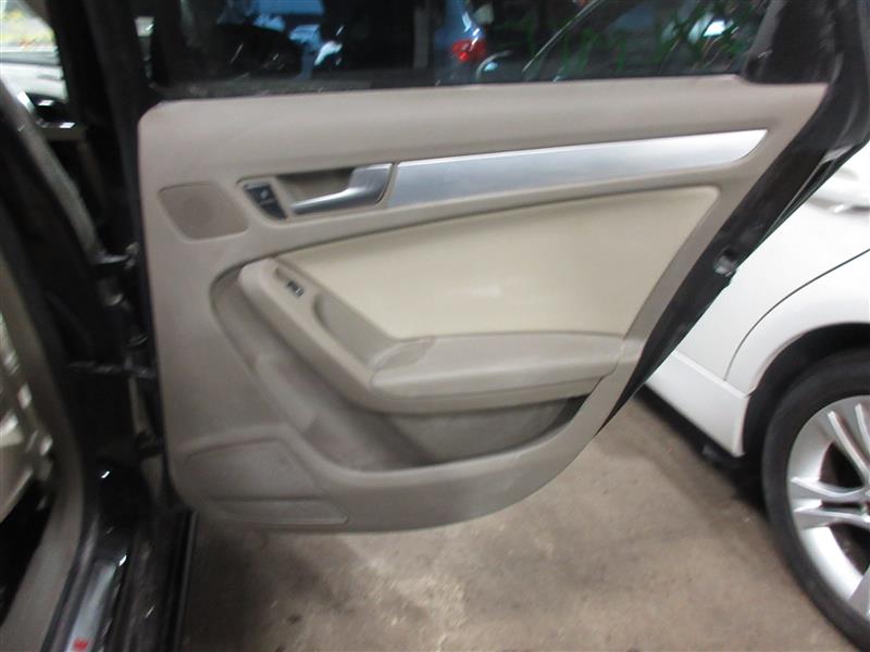 REAR INTERIOR DOOR TRIM PANEL Audi A4 2012 12 - 1072088