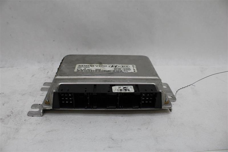 ECU ECM COMPUTER Kia Sportage 2009 09 - 1073468