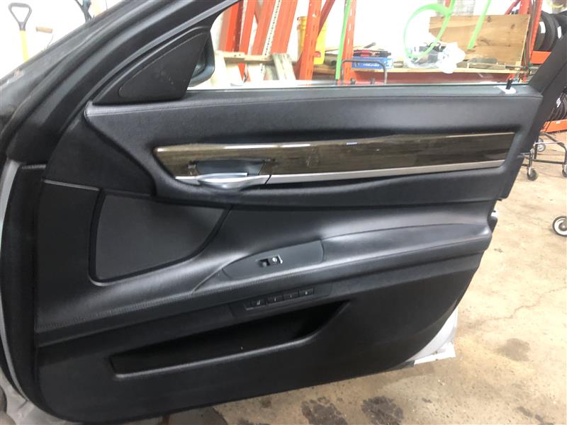 FRONT INTERIOR DOOR TRIM PANEL BMW 750i 750il 2012 12 - 1076663