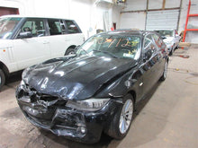 Load image into Gallery viewer, PLASTIC ENGINE COVER BMW 335i 2011 11 - 949238
