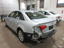 Load image into Gallery viewer, GAS FUEL FILLER LID DOOR Audi A4 2012 12 - 950304
