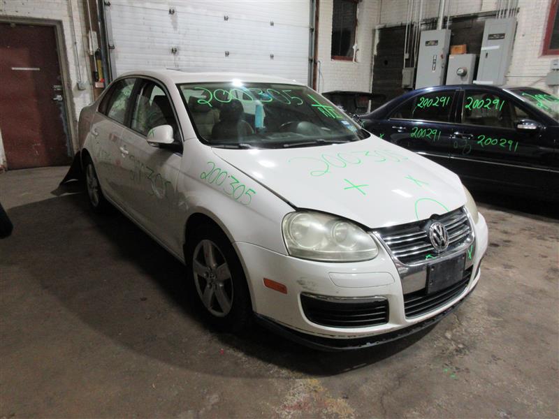 DASH PANEL Jetta 06 07 08 09 10 - 1050637