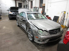 Load image into Gallery viewer, Quarter Panel Cut CLK320 CLK350 CLK430 CLK500 CLK55 CLK550 CLK63 03-09 Left - 1066226
