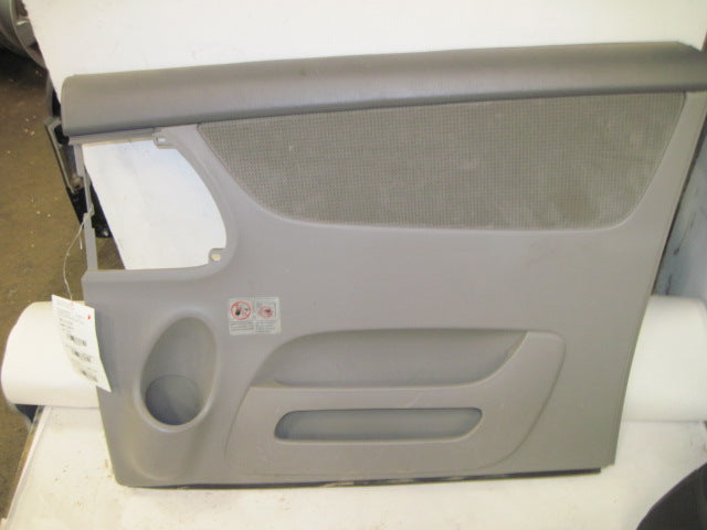 REAR INTERIOR DOOR TRIM PANEL Toyota Sienna 2004 04 - 676737