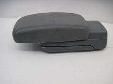 Load image into Gallery viewer, CONSOLE LID Jaguar X Type 2007 07 - 799609

