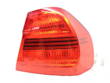 Load image into Gallery viewer, OUTER TAIL LIGHT LAMP 323i 325ci 325i 328i 330ci 330i 06-08 Right - 975424

