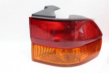 Load image into Gallery viewer, OUTER TAIL LIGHT LAMP Honda Odyssey 2002 02 2003 03 2004 04 Right - 985316
