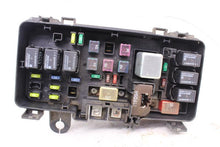 Load image into Gallery viewer, FUSE BOX Honda Pilot 2004 04 2005 05 2006 06 2007 07 2008 08 - 998481
