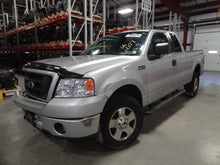 Load image into Gallery viewer, Radio  FORD F150 PICKUP 2006 - NW134979
